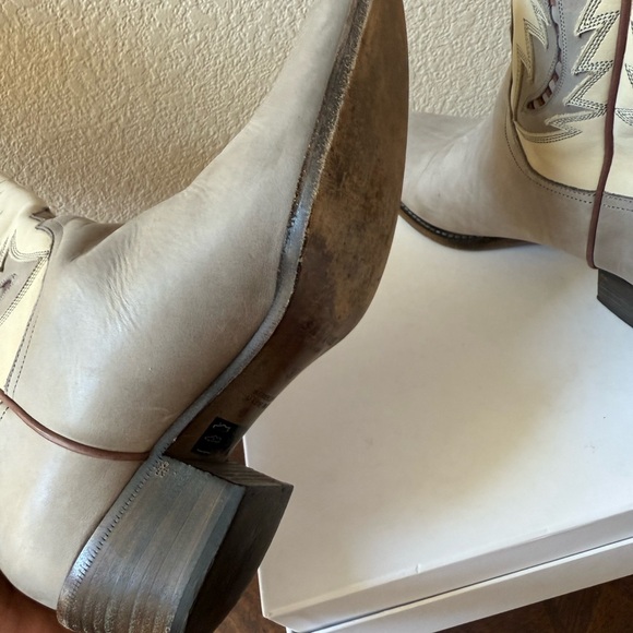 SARTORE Paris Western Cowboy Boots Womens EU 37 Cream Gray Leather Made in Italy - Picture 10 of 16